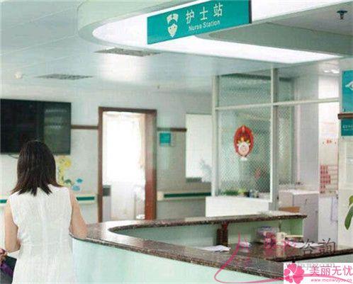 筹备1200元注<a href=http://www.mx185.com/listinfo-733-0.html target=_blank class=infotextkey>肉毒素</a>改善细纹还要掏钱吗？