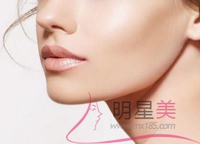 打<a href=http://www.mx185.com/listinfo-731-0.html target=_blank class=infotextkey>玻尿酸</a>丰面颊