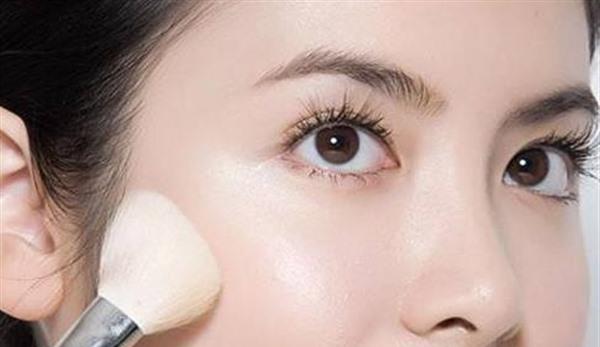 激光<a href=http://www.mx185.com/listinfo-795-0.html target=_blank class=infotextkey>祛斑</a>多久可以化妆