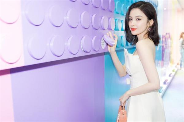e光<a href=http://www.mx185.com/listinfo-770-0.html target=_blank class=infotextkey>嫩肤</a>会留疤吗 e光<a href=http://www.mx185.com/listinfo-770-0.html target=_blank class=infotextkey>嫩肤</a>后多久可以洗脸