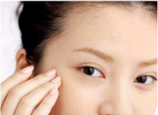 做<a href=http://www.mx185.com/listinfo-734-0.html target=_blank class=infotextkey>爱贝芙</a><a href=http://www.mx185.com/listinfo-782-0.html target=_blank class=infotextkey>去眼角细纹</a>费用要多少