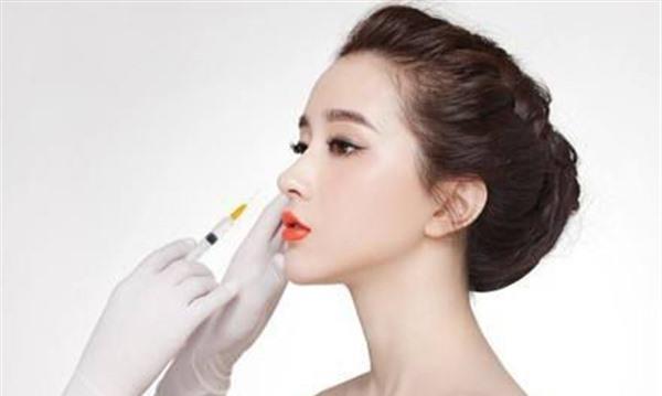 <a href=http://www.mx185.com/listinfo-731-0.html target=_blank class=infotextkey>玻尿酸</a><a href=http://www.mx185.com/listinfo-792-0.html target=_blank class=infotextkey>去法令纹</a>要多少钱？