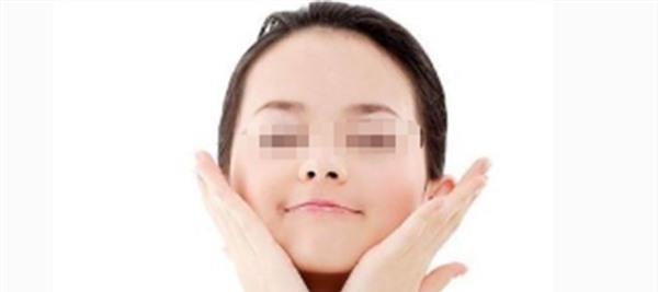 重庆哪家医院<a href=http://www.mx185.com/listinfo-730-0.html target=_blank class=infotextkey>黑脸娃娃</a>好?