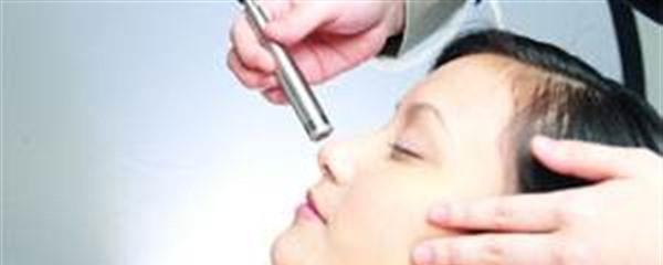 做E光<a href=http://www.mx185.com/listinfo-770-0.html target=_blank class=infotextkey>嫩肤</a>风险有哪些