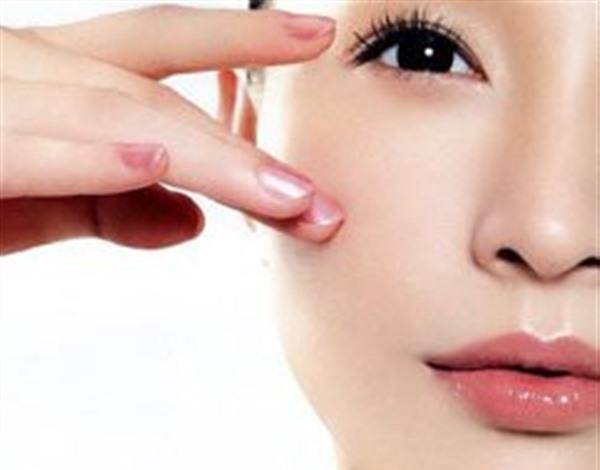 <a href=http://www.mx185.com/listinfo-731-0.html target=_blank class=infotextkey>玻尿酸</a><a href=http://www.mx185.com/listinfo-792-0.html target=_blank class=infotextkey>去法令纹</a>效果怎么样呢