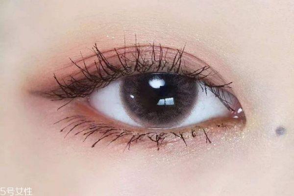 <a href=http://www.mx185.com/listinfo-724-0.html target=_blank class=infotextkey>双眼皮</a>埋线是永久性的吗 埋线好还是纳米无痕好