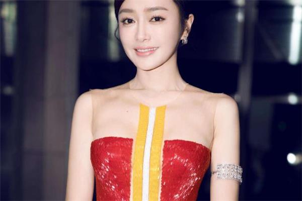 电波拉皮可以<a href=http://www.mx185.com/listinfo-785-0.html target=_blank class=infotextkey>去颈纹</a>吗 淡化颈纹效果佳