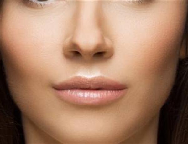 韩式<a href=http://www.mx185.com/listinfo-737-0.html target=_blank class=infotextkey>隆鼻</a>恢复图