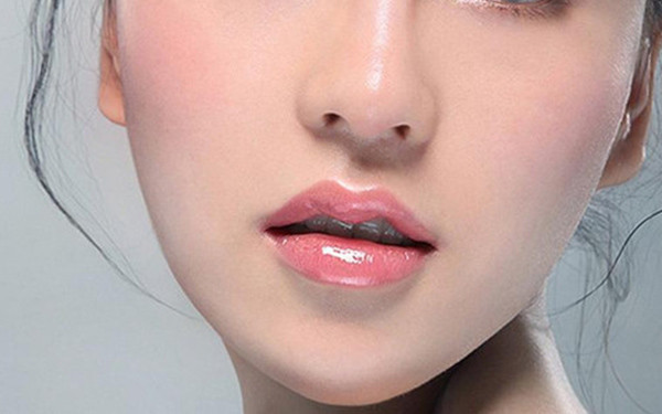 韩式<a href=http://www.mx185.com/listinfo-737-0.html target=_blank class=infotextkey>隆鼻</a>能保持多久