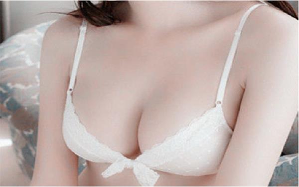 揭秘做假体<a href=http://www.mx185.com/listinfo-618-0.html target=_blank class=infotextkey>隆胸</a>的优势