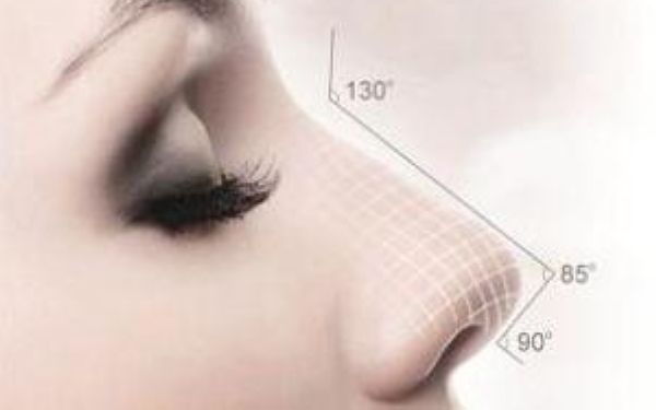 <a href=http://www.mx185.com/listinfo-737-0.html target=_blank class=infotextkey>隆鼻</a>一次多少钱