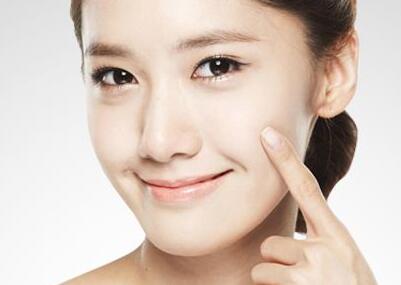 <a href=http://www.mx185.com/listinfo-645-0.html target=_blank class=infotextkey>丰苹果肌</a>术前注意事项
