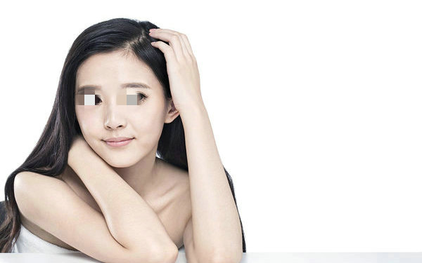 假体<a href=http://www.mx185.com/listinfo-737-0.html target=_blank class=infotextkey>隆鼻</a>手术要多少钱