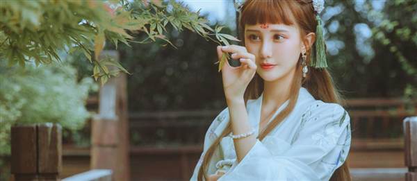 鼻子歪了怎么办?