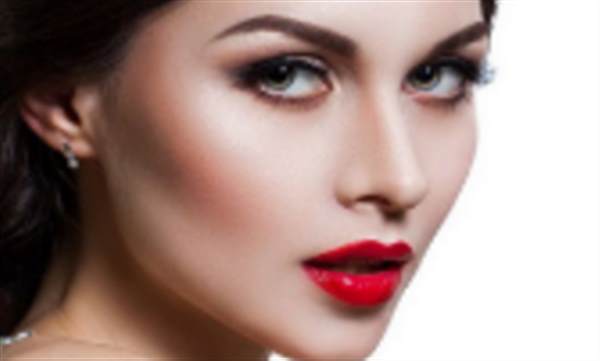 如何通过手术鼻子两边变小