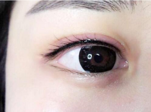 <a href=http://www.mx185.com/listinfo-714-0.html target=_blank class=infotextkey>纹眼线</a>的危害