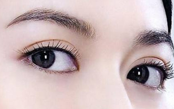 纳米无痕<a href=http://www.mx185.com/listinfo-724-0.html target=_blank class=infotextkey>双眼皮</a>的消肿及护理