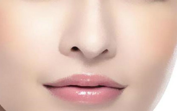 <a href=http://www.mx185.com/listinfo-737-0.html target=_blank class=infotextkey>隆鼻</a>可以用自体脂肪么?