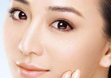 天津透明质酸<a href=http://www.mx185.com/listinfo-737-0.html target=_blank class=infotextkey>隆鼻</a>尖费用