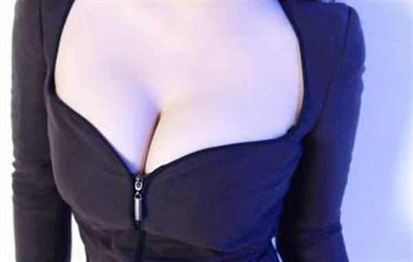 脂肪<a href=http://www.mx185.com/listinfo-618-0.html target=_blank class=infotextkey>隆胸</a>后悔了