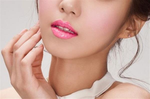 打<a href=http://www.mx185.com/listinfo-631-0.html target=_blank class=infotextkey>瘦脸</a><a href=http://www.mx185.com/listinfo-614-0.html target=_blank class=infotextkey>除皱</a>有什么优点呢