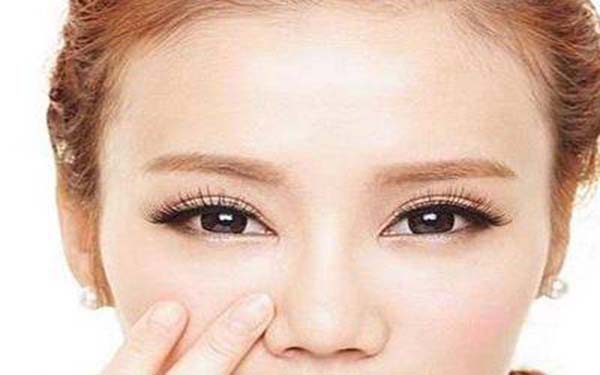 <a href=http://www.mx185.com/listinfo-690-0.html target=_blank class=infotextkey>自体脂肪填充</a>泪沟